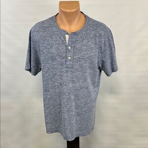 Faherty short sleeve Henley tee.  L